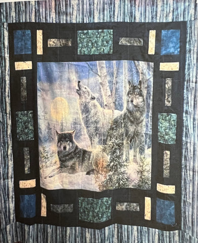 Moonlight Wolf Lap Quilt Kit - The Quilting Gnome