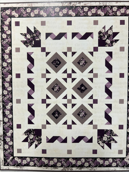 BlackBerry Bramble Large Throw Quilt - The Quilting Gnome