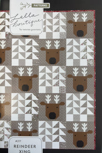 Reindeer Xing Queen Quilt Kit