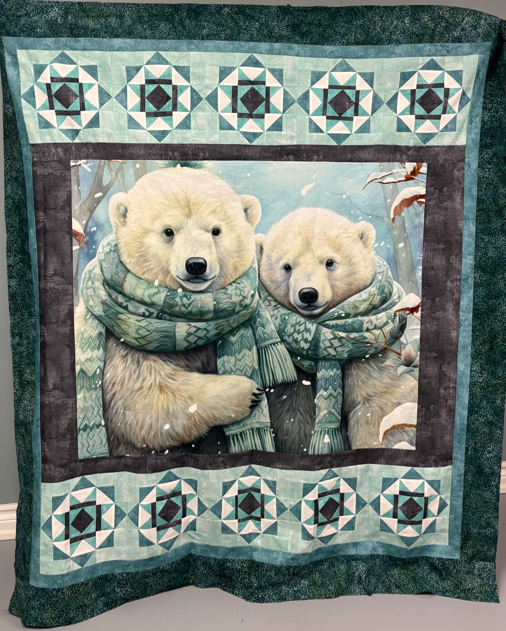 Polar Lovin Lap Quilt Kit - The Quilting Gnome