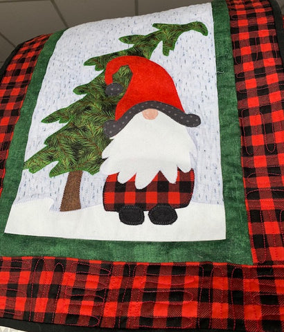 Home with a Gnome Table Runner Kit